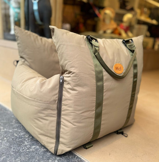 Luxury Dog Car Seat Olive - MIEL