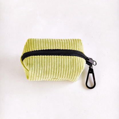 Corduroy Heart Poopbagholder - Green